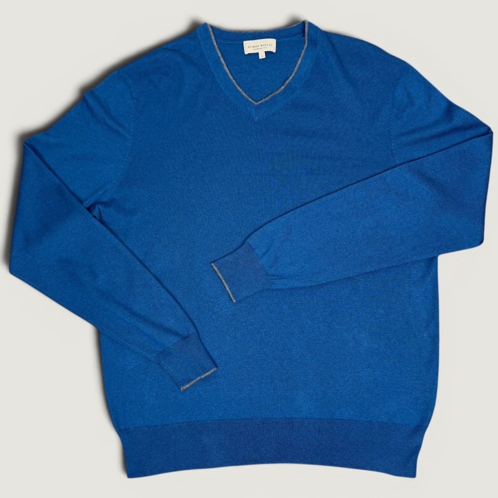 Neiman Marcus Mens Cashmere Silk V-Neck Pullover Sweater Quiet Luxury Preppy L